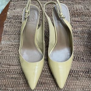 Tory Burch nude heels